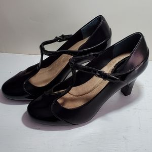 Giani Bernini Mary Jane style